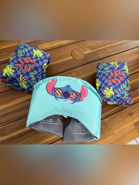 NEW without tag. Kids Floating Swim Vest with Arm Bands - Turquoise & Multicolor